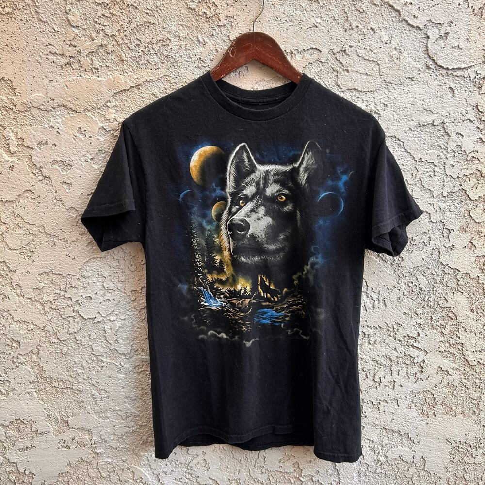 Wolf Moon Celestial Graphic T-Shirt Nature Wilderness Tee Size M